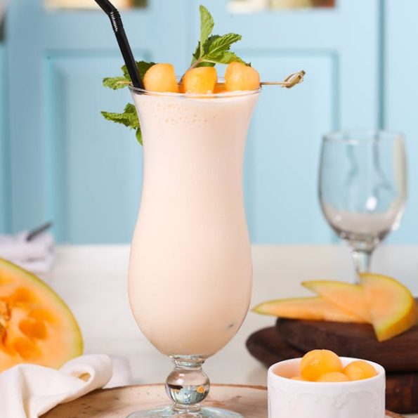 Mango Pineapple Ginger Smoothie