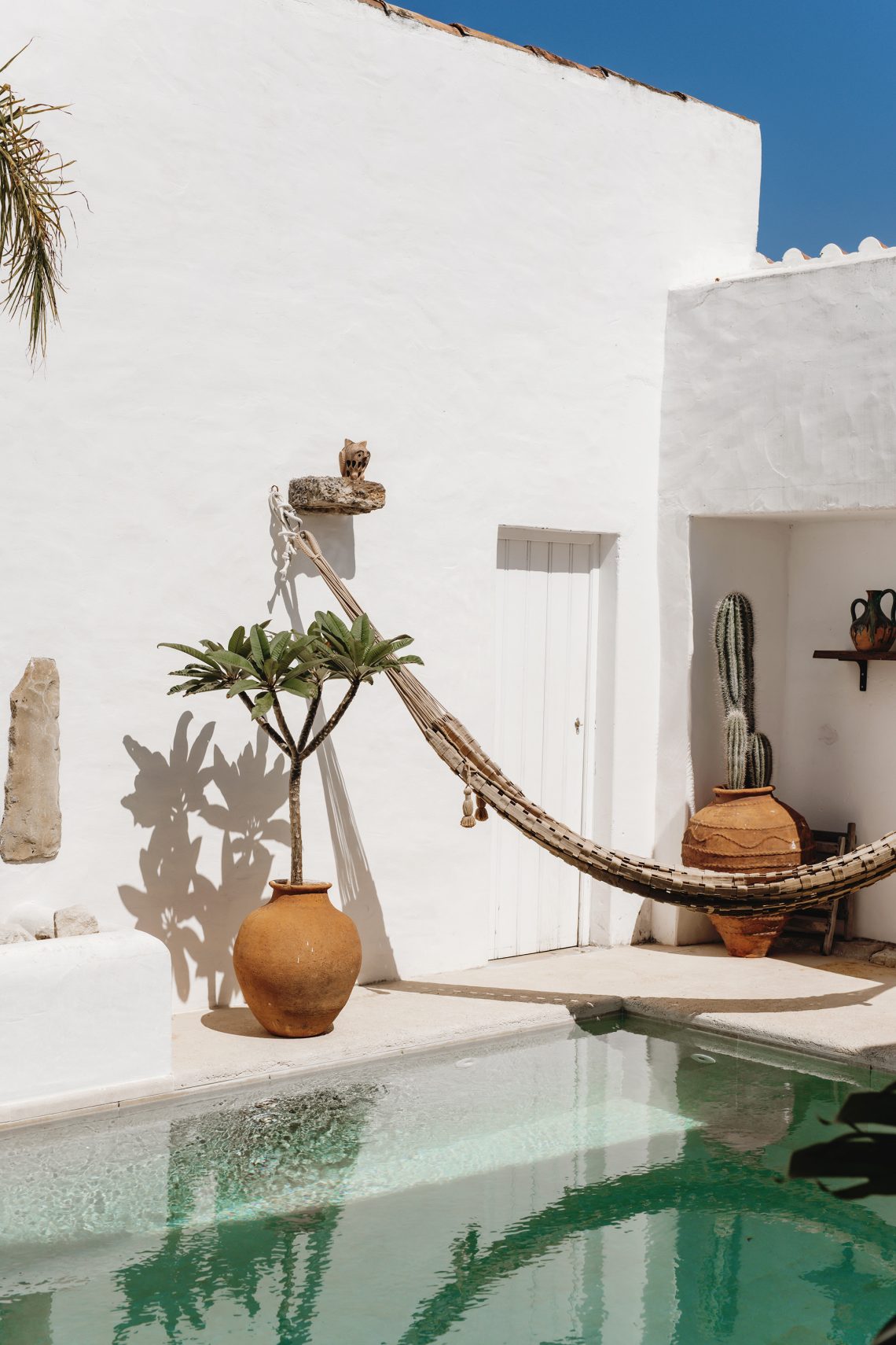 How to Romanticize Your Life in 25 Easy Ways
