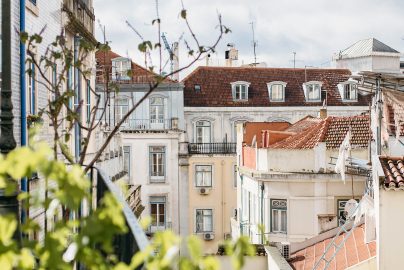 15 Cozy Hobbies for Spring to Help You Romanticize Your Life